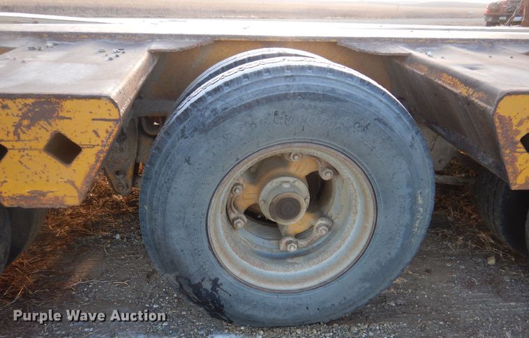 image for item DL7815 1991 Fontaine FLTT-7-35HBT  equipment trailer