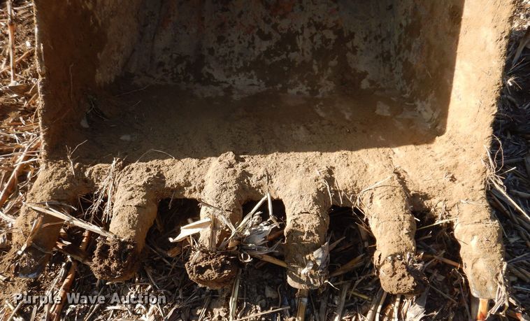 image for item DL7817 Komatsu PC 400LC-3  excavator