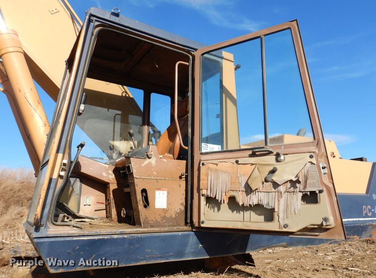 image for item DL7817 Komatsu PC 400LC-3  excavator