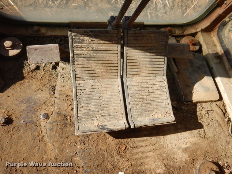 image for item DL7817 Komatsu PC 400LC-3  excavator