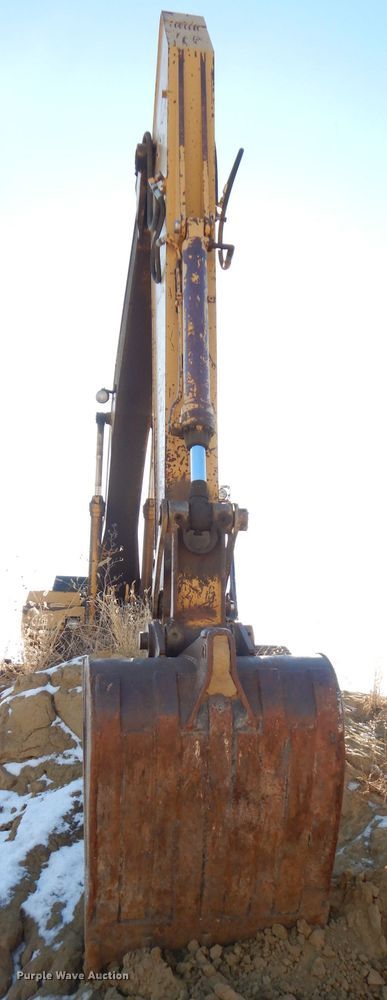 image for item DL7818 Caterpillar EL200B  excavator