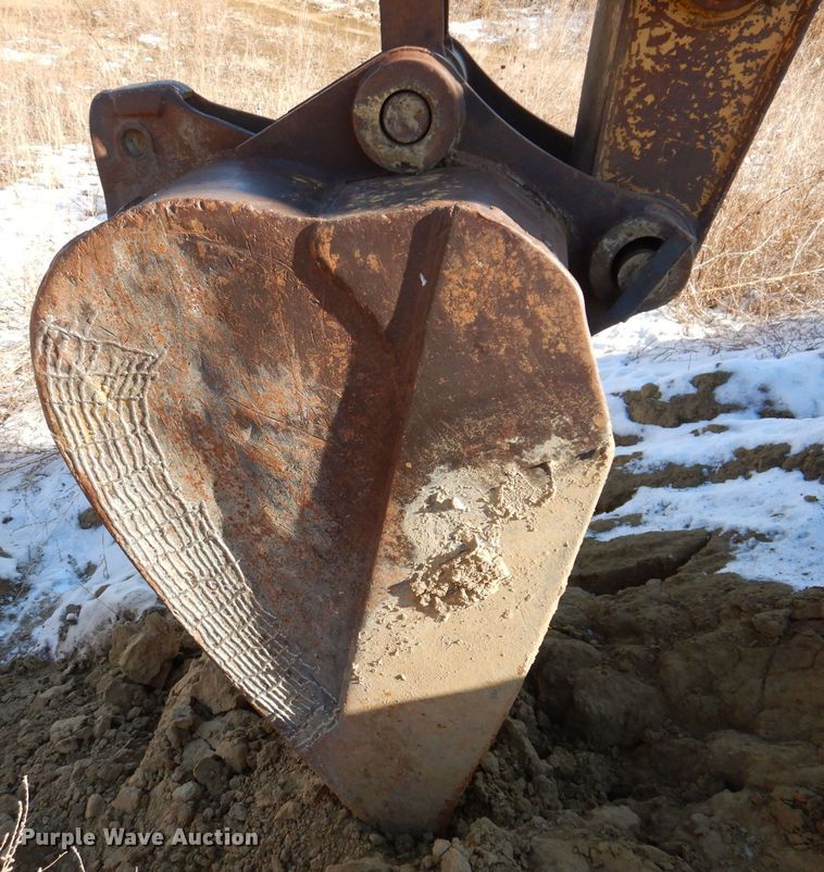 image for item DL7818 Caterpillar EL200B  excavator