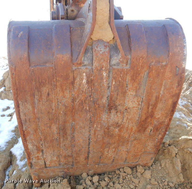 image for item DL7818 Caterpillar EL200B  excavator