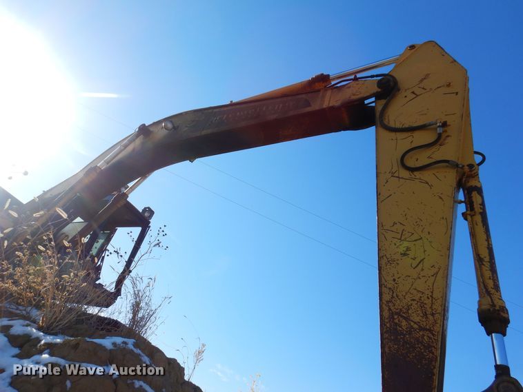 image for item DL7818 Caterpillar EL200B  excavator