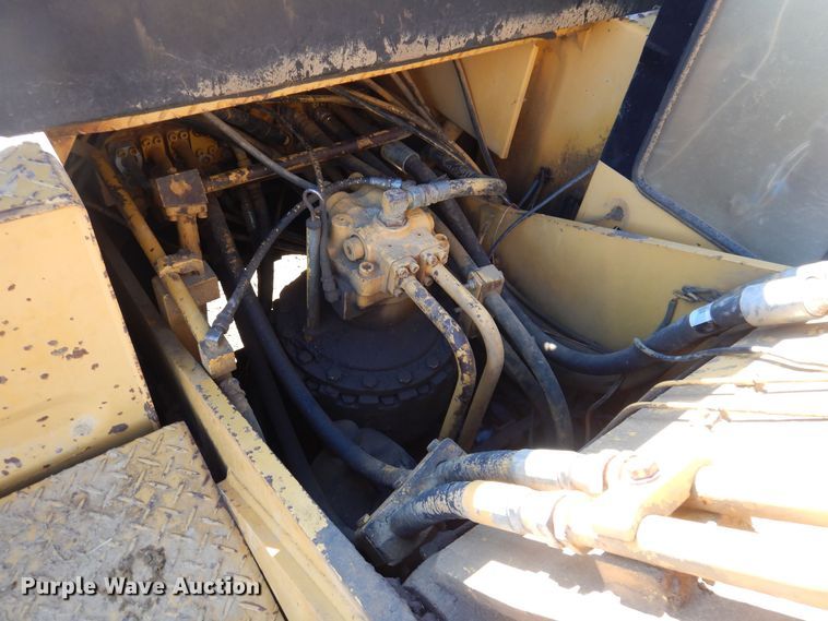 image for item DL7818 Caterpillar EL200B  excavator