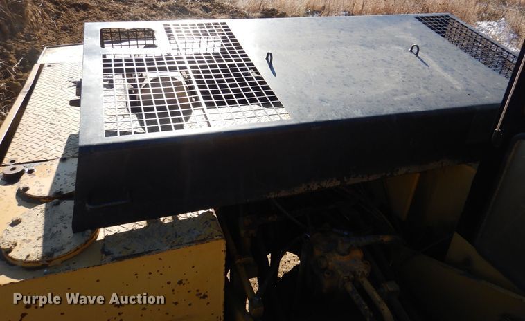 image for item DL7818 Caterpillar EL200B  excavator