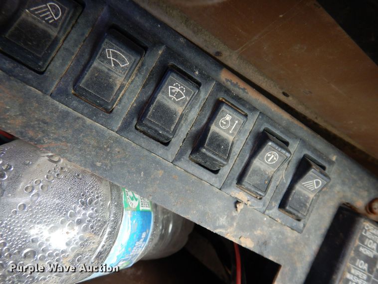 image for item DL7818 Caterpillar EL200B  excavator