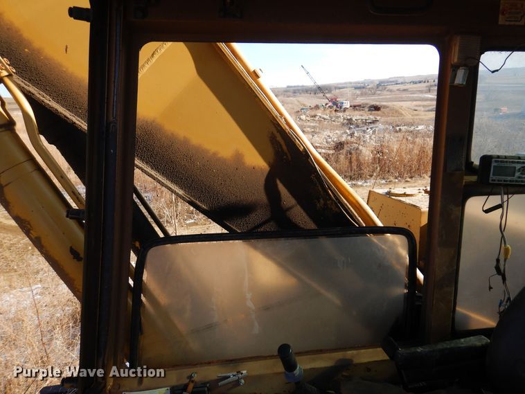 image for item DL7818 Caterpillar EL200B  excavator