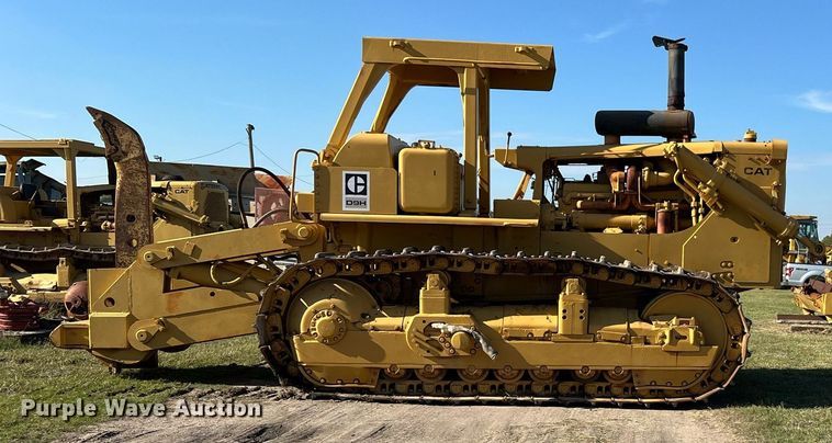 image for item DM2006 1978 Caterpillar D9H  dozer