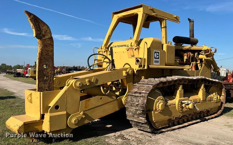 image for item DM2006 1978 Caterpillar D9H  dozer