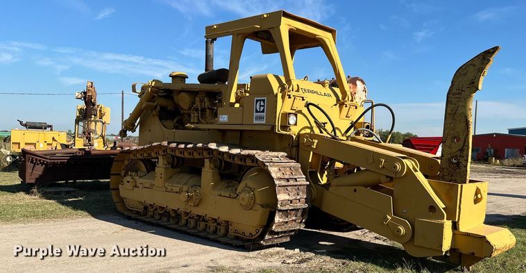 image for item DM2006 1978 Caterpillar D9H  dozer