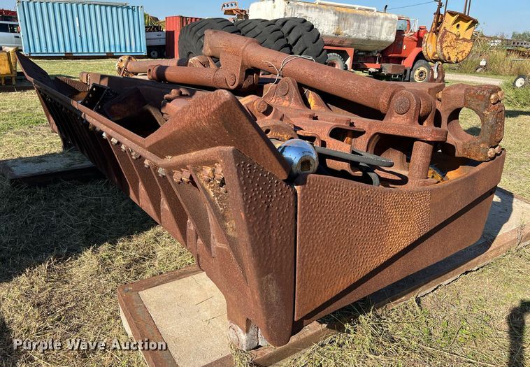 image for item DM2006 1978 Caterpillar D9H  dozer