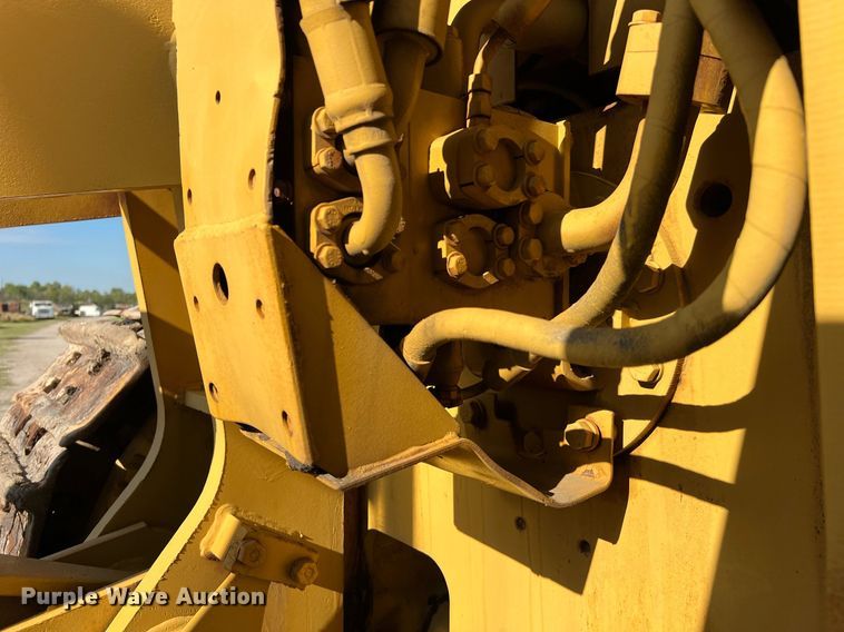 image for item DM2006 1978 Caterpillar D9H  dozer