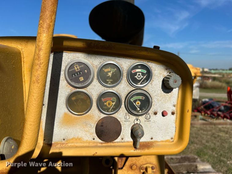 image for item DM2006 1978 Caterpillar D9H  dozer