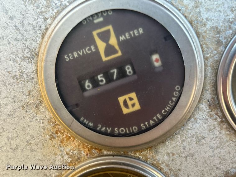 image for item DM2006 1978 Caterpillar D9H  dozer