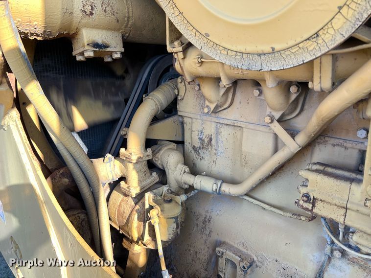 image for item DM2007 Caterpillar D9G  dozer