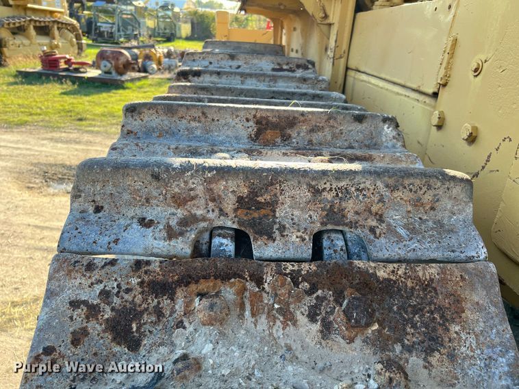 image for item DM2007 Caterpillar D9G  dozer