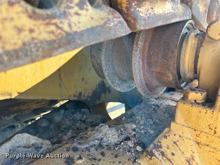 image for item DM2007 Caterpillar D9G  dozer