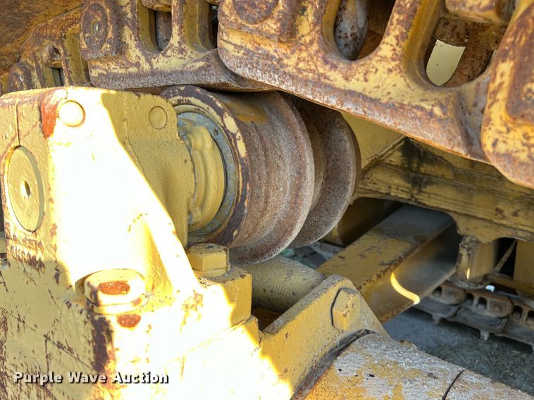 image for item DM2007 Caterpillar D9G  dozer