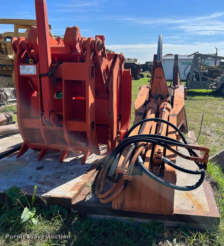 image for item DM2009 Pemberton  excavator wood shear