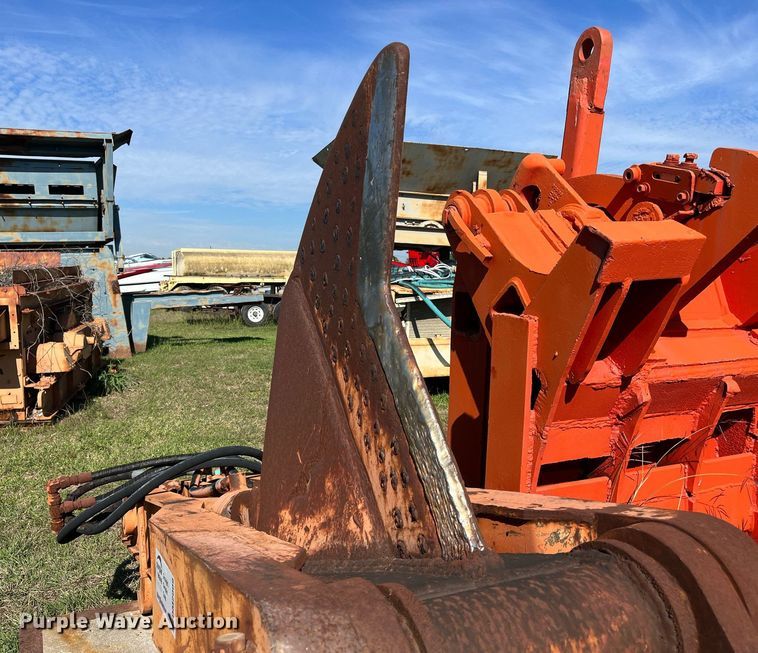 image for item DM2009 Pemberton  excavator wood shear
