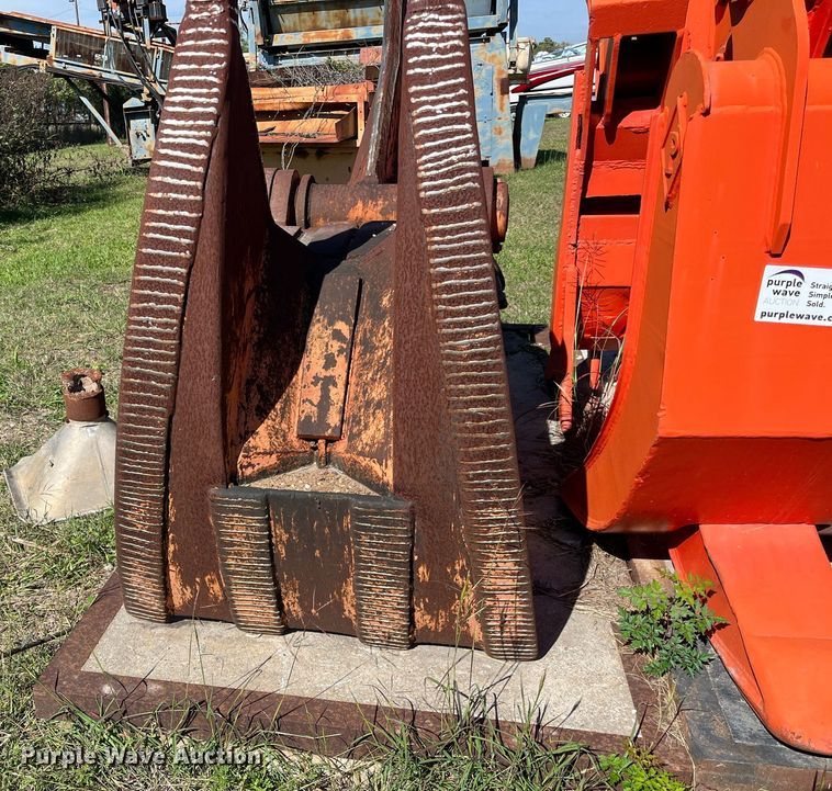 image for item DM2009 Pemberton  excavator wood shear