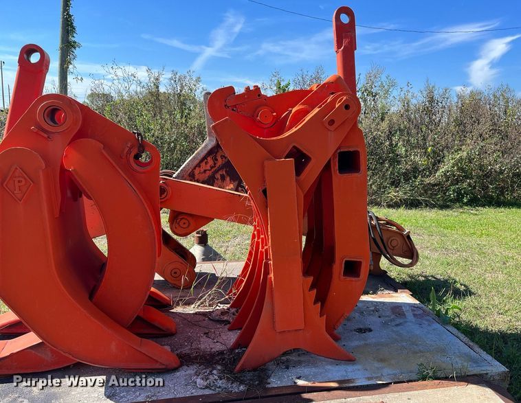 image for item DM2010 Pemberton Cat225X CP  excavator grapple