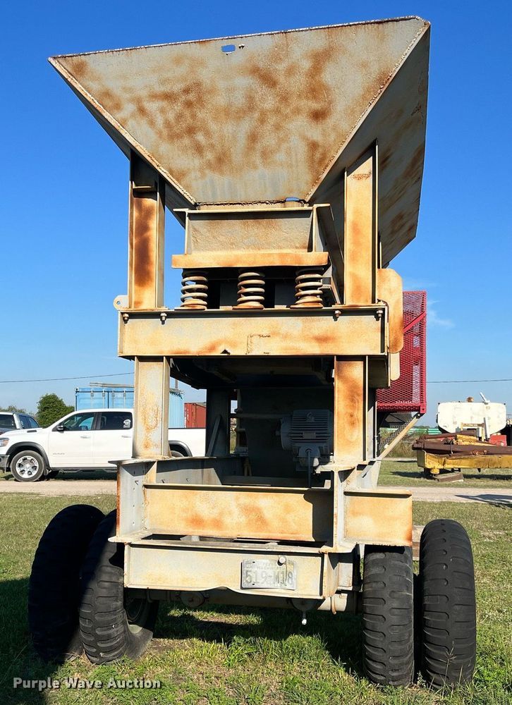 image for item DM2011 Cedarapids 801XT  crusher