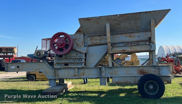 image for item DM2011 Cedarapids 801XT  crusher