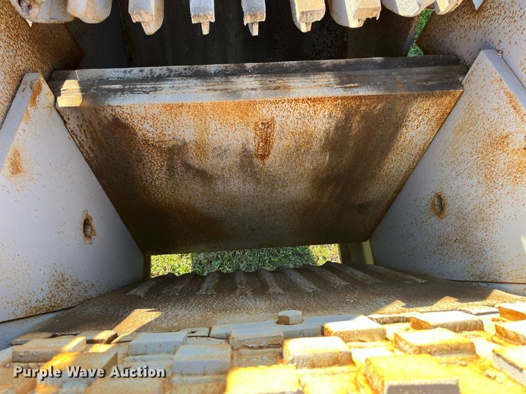 image for item DM2011 Cedarapids 801XT  crusher