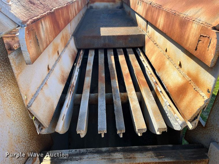 image for item DM2011 Cedarapids 801XT  crusher