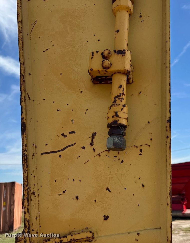 image for item DM2015 2000 Caterpillar 320CU  excavator