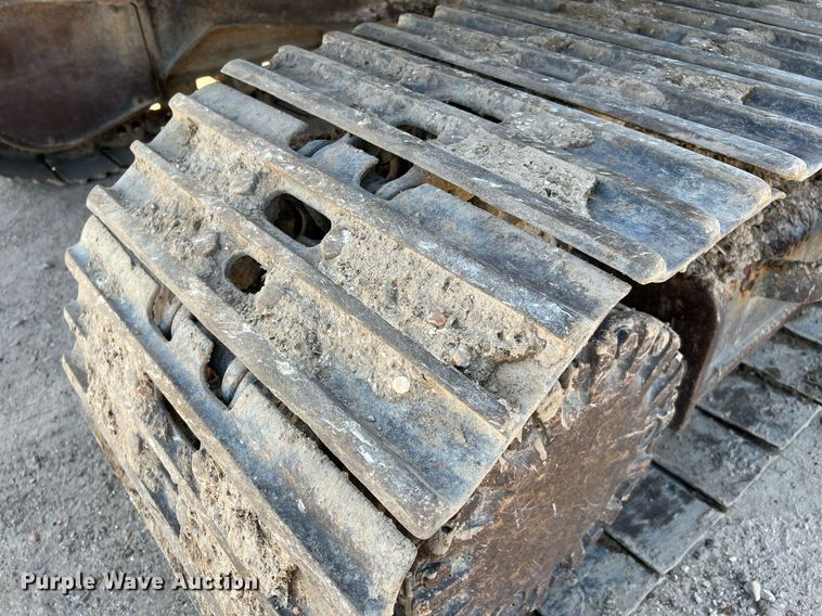 image for item DM2015 2000 Caterpillar 320CU  excavator