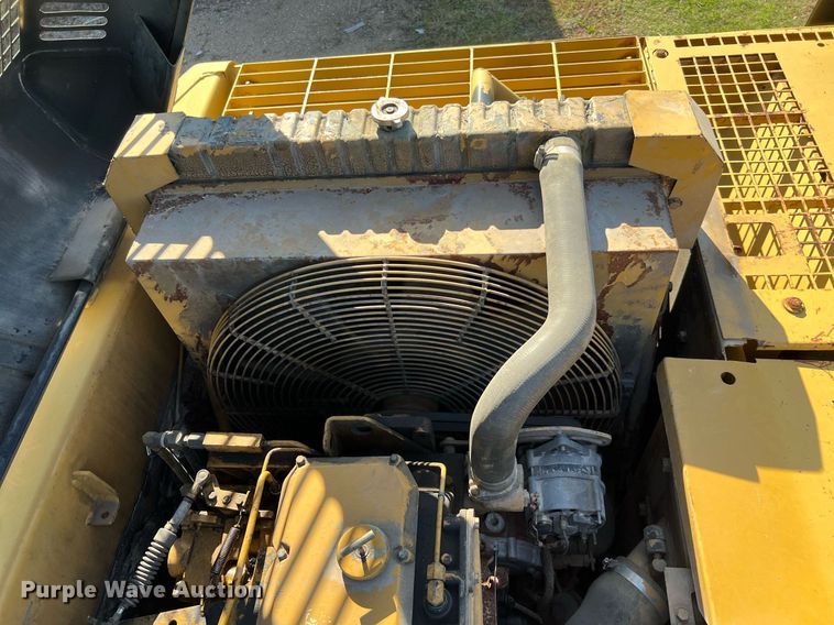 image for item DM2017 1995 Caterpillar 322L  excavator