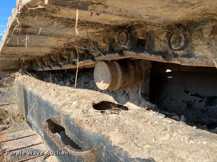 image for item DM2017 1995 Caterpillar 322L  excavator