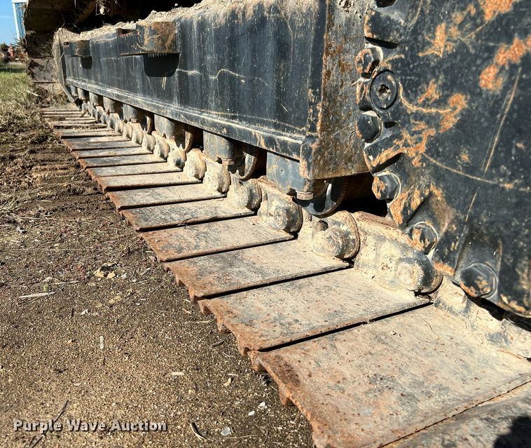 image for item DM2017 1995 Caterpillar 322L  excavator