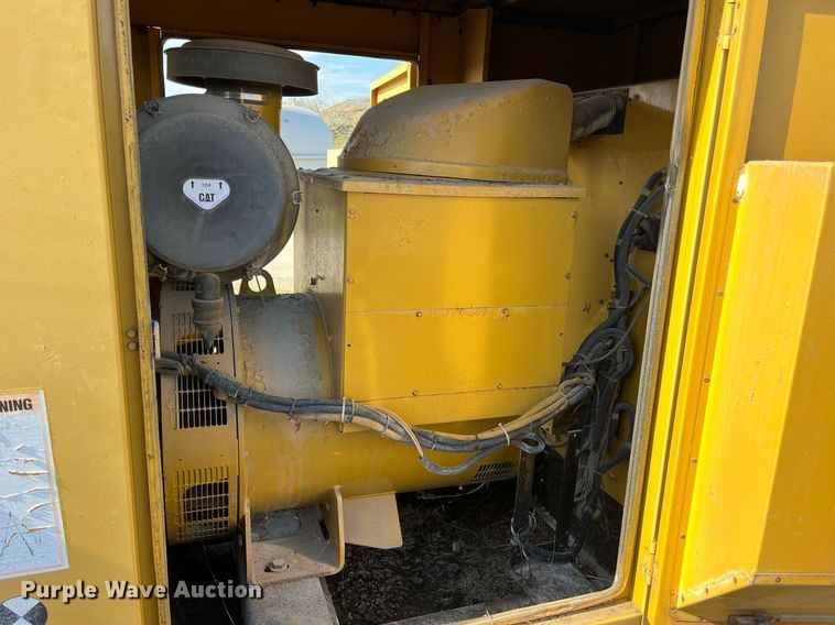 image for item DM2020 Caterpillar  generator