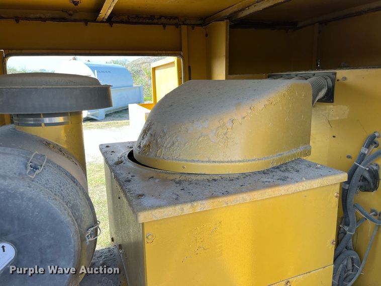 image for item DM2020 Caterpillar  generator