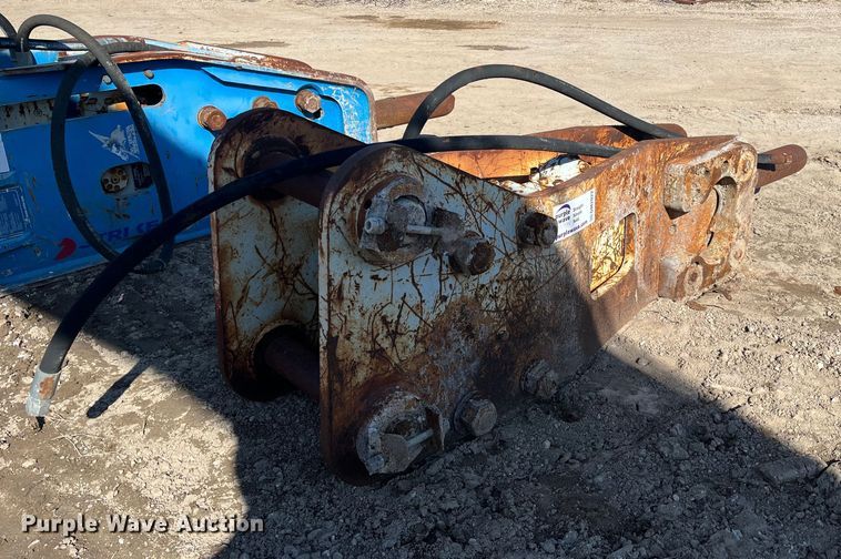 image for item DM2022 Okada 316  breaker