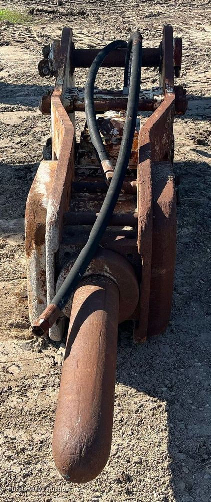 image for item DM2022 Okada 316  breaker