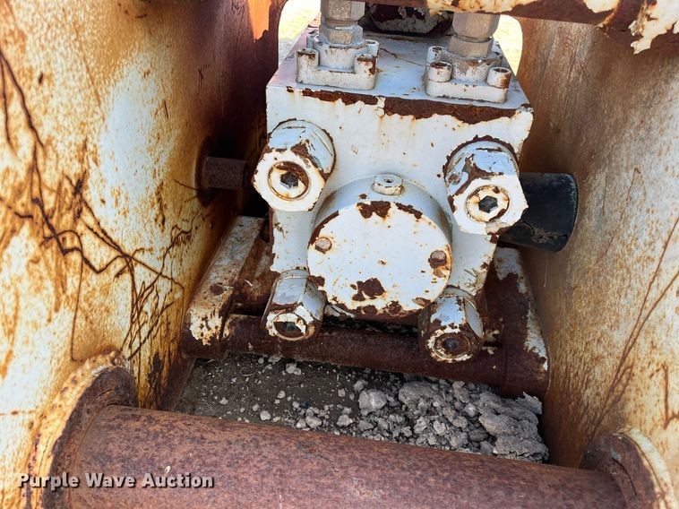 image for item DM2022 Okada 316  breaker