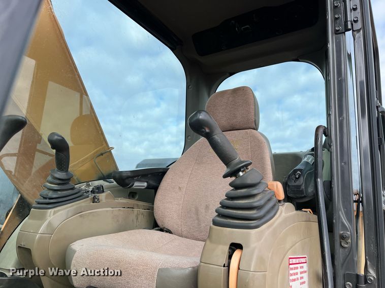 image for item DM2023 2012 Case CX210C  excavator