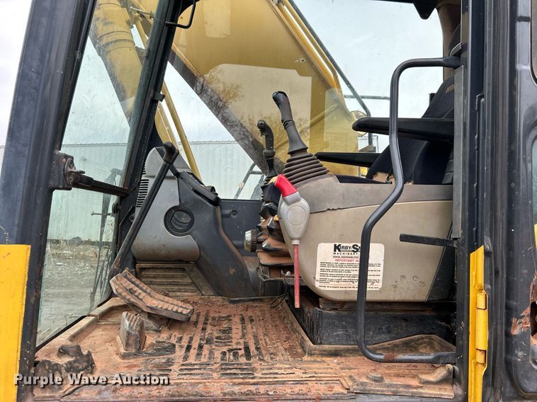 image for item DN0503 2008 Komatsu PC270LC-8  excavator