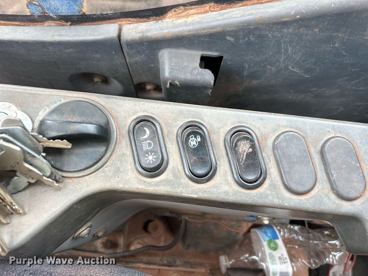 image for item DN0503 2008 Komatsu PC270LC-8  excavator