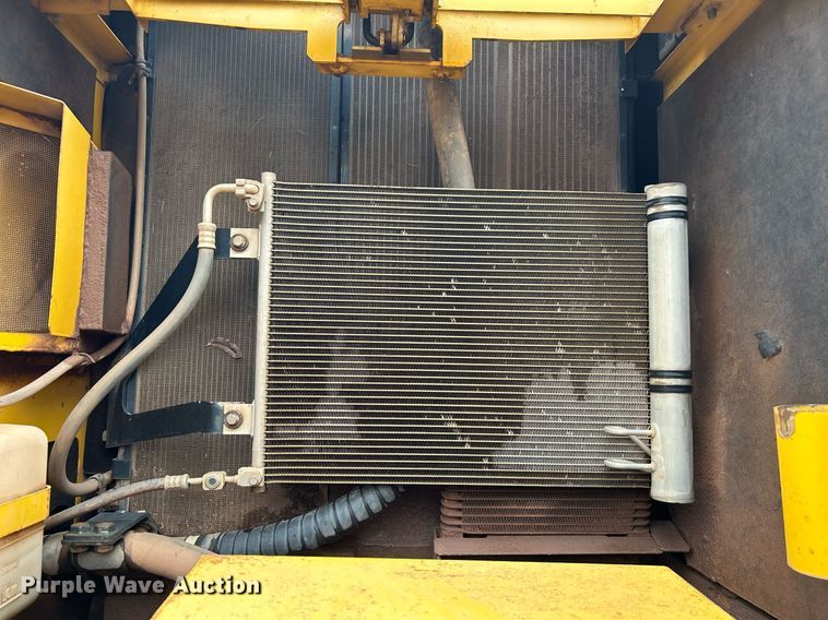 image for item DN0503 2008 Komatsu PC270LC-8  excavator