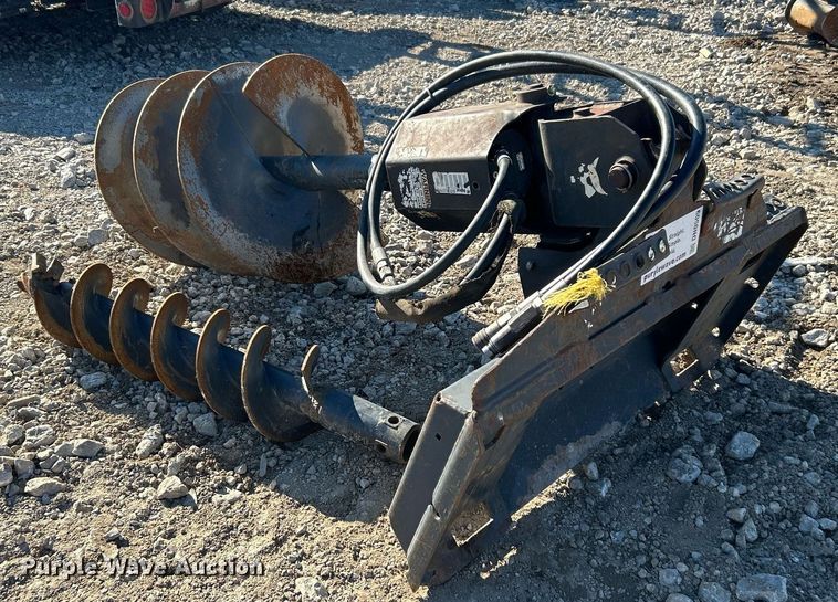 image for item DN0509 Bobcat 15C  skid steer auger