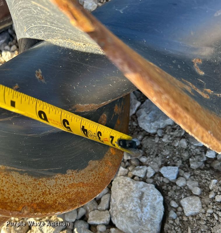 image for item DN0509 Bobcat 15C  skid steer auger