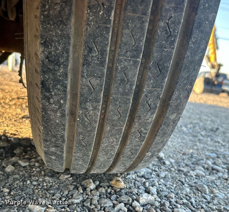 image for item DN0515 2005 Kohler 180RE0ZJC  generator