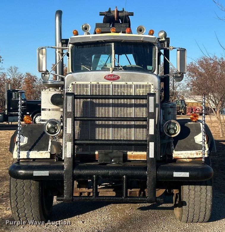 image for item DN0517 1982 Peterbilt 353  winch truck