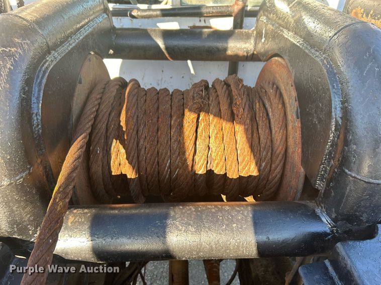 image for item DN0517 1982 Peterbilt 353  winch truck